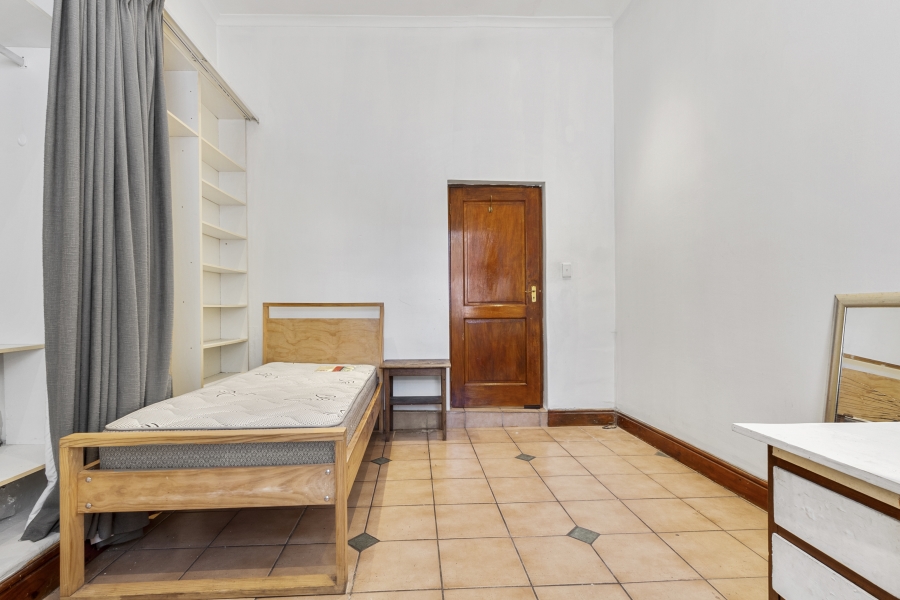 To Let 12 Bedroom Property for Rent in Bo Kaap Western Cape
